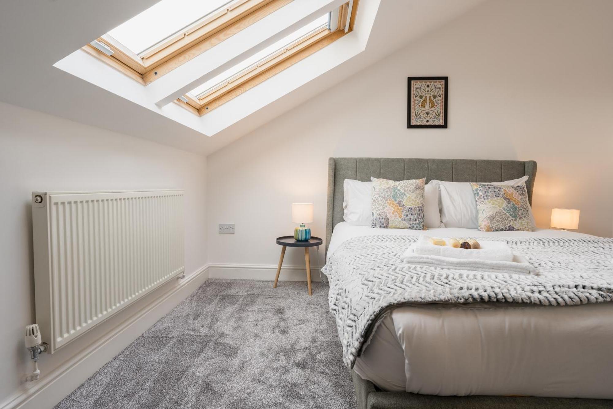 Beautifully Done 5 Bed Barn Conversion In Heswall - Sleeps Up To 10 Exterior foto